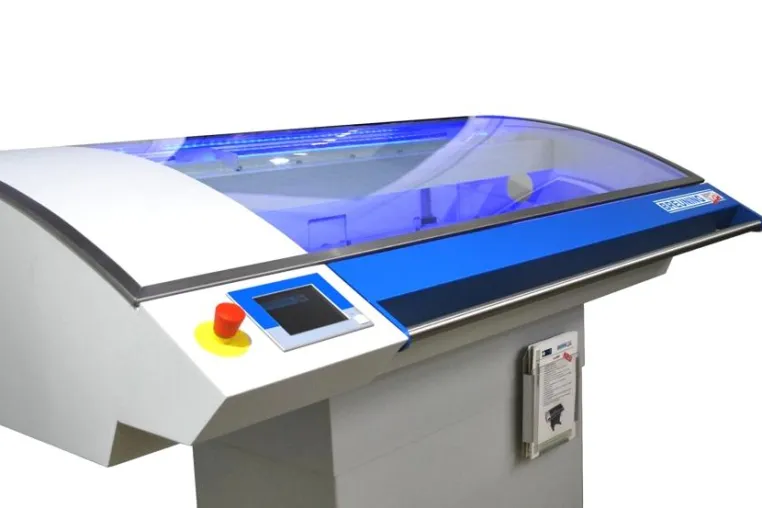Bild: bgp design gestaltet innovativen Ladeautomat Eco-RBK für Breuning Irco GmbH