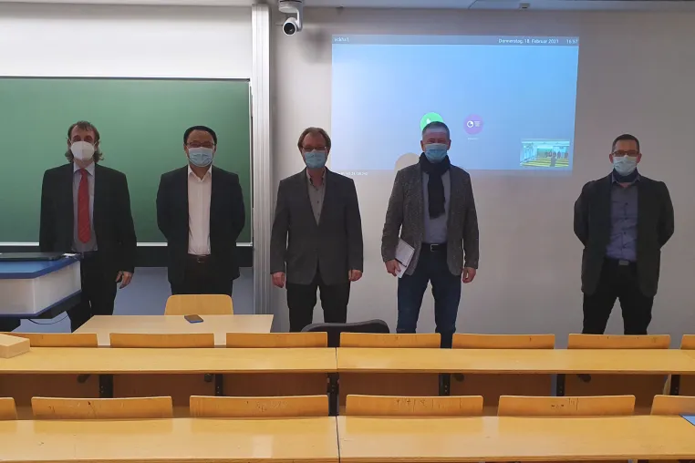 Bild: Hochgenau und batteriefrei per RFID messen: IMMS-Doktorand verteidigt Dissertation zu passiver RFID-Sensorik