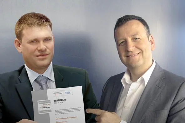Bild: Projekt Design-Kunde RM Infotech mit Innovationspreis prämiert - Neuer Markenauftritt zeigt rasche Wirkung