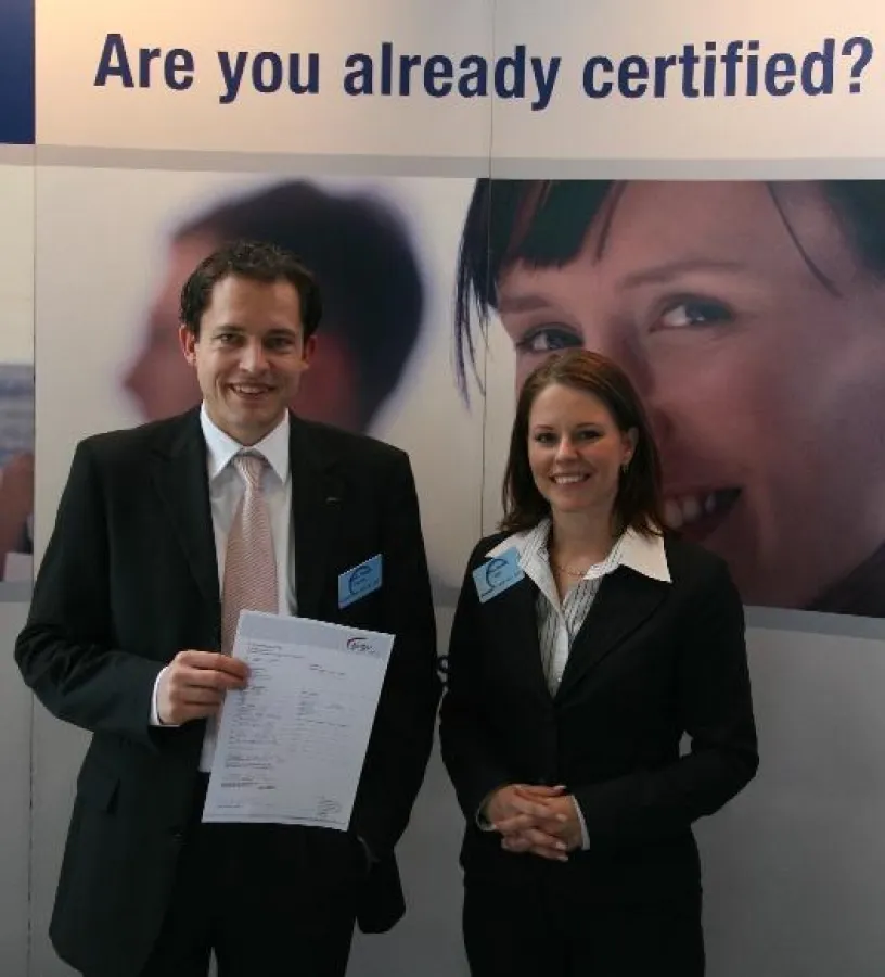 Bernd Gröger, matrix42 (Manager Quality Assurance) Silvia Huhse, ASQF (International Certification, Communication)