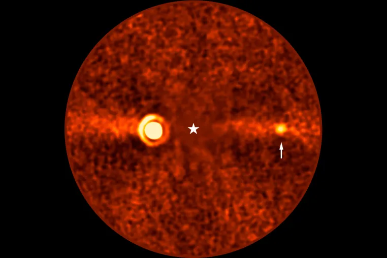 Bild: Ein neuer Planet im Beta-Pictoris-System