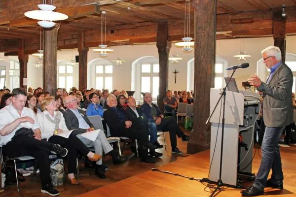 Bild: Emotionale Entwicklung: ein Grundbaustein der Persönlichkeit