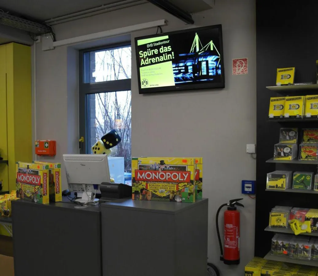 Digital Signage im BVB Fanshop