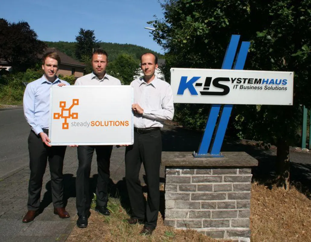 Tobias Leers, Ingo Kubatschka und Christoph Dräger (von re. nach li.) von der steadySOLUTIONS, Inc.