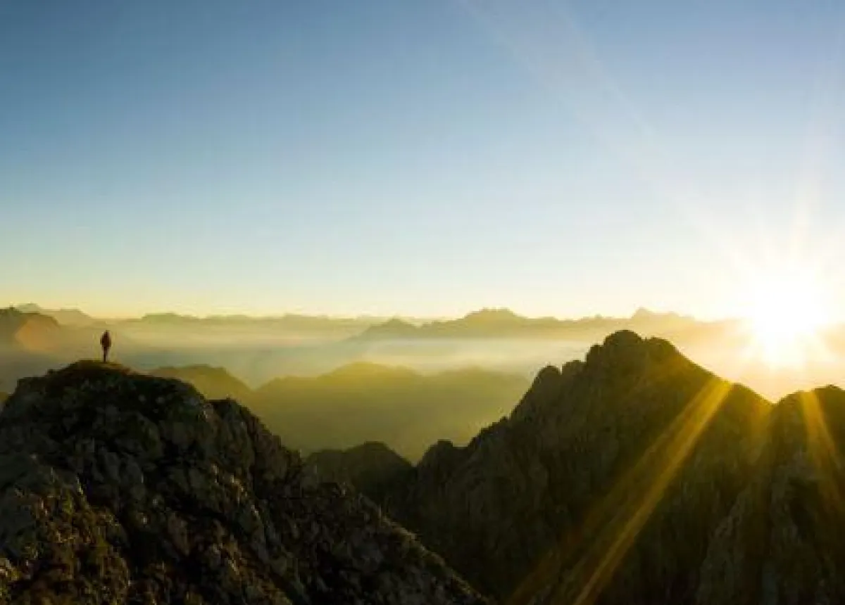 Wainando Bergmeditation © www.istockphoto.com/iopurice