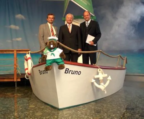 Lothar Mark (MdB/SPD) besucht VAG Armaturen, Mannheim Bild: Lothar Mark (MdB/SPD) besucht VAG Armaturen, Mannheim