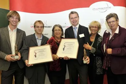 Bild: mamazone e.V. verleiht 11. „Busenfreund-Award“ an den Tumorbiologen Prof. Dr. med Klaus Pantel, Hamburg