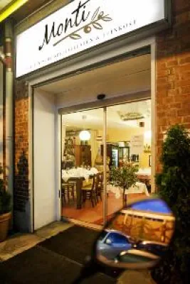 Bild: Bistro Monti im Schlachthofviertel – ein Alleskönner