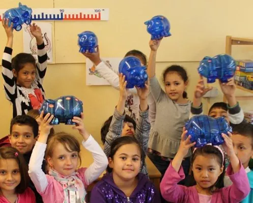 Prävention statt Schadenbegrenzung: das Projekt KinderCash der Deutschen Lebensbrücke Bild: Prävention statt Schadenbegrenzung: das Projekt KinderCash der Deutschen Lebensbrücke