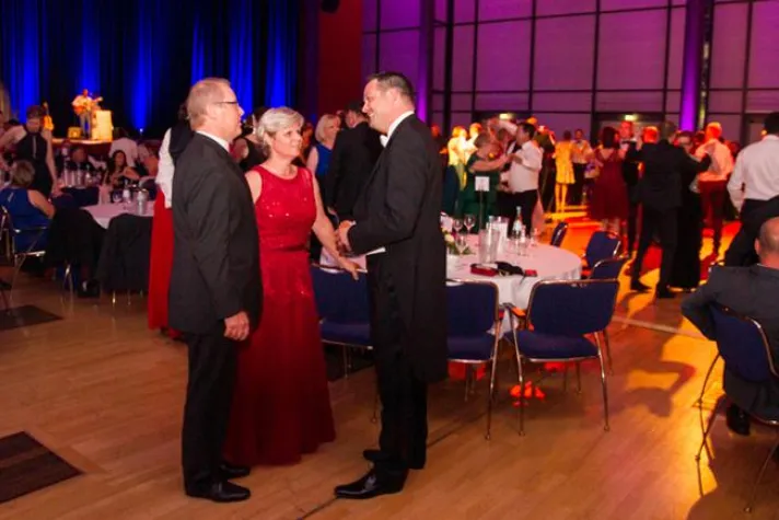 Bild: Geht nur paarweise!