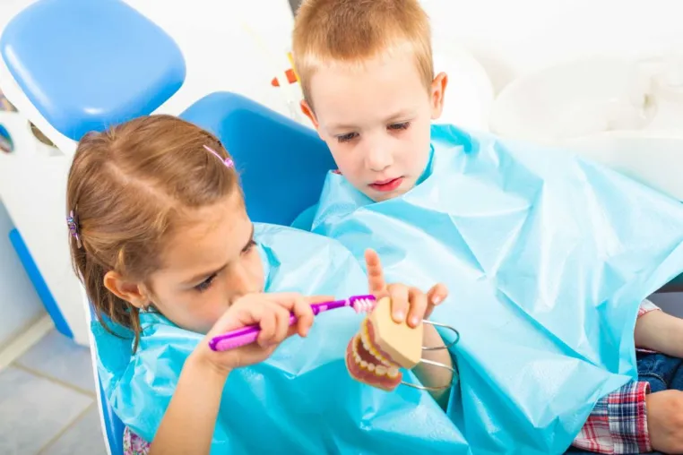 Bild: Darum fühlen sich Kinder bei Ihrem Zahnarzt in Hamburg wohl