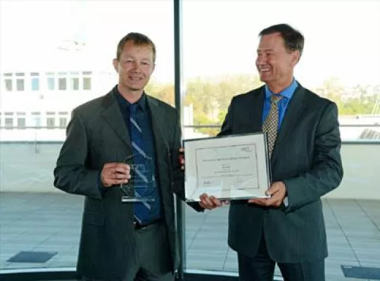 Bild: Jörg Völler von KS Aluminium-Technologie zum “Project Manager of the Year” gewählt