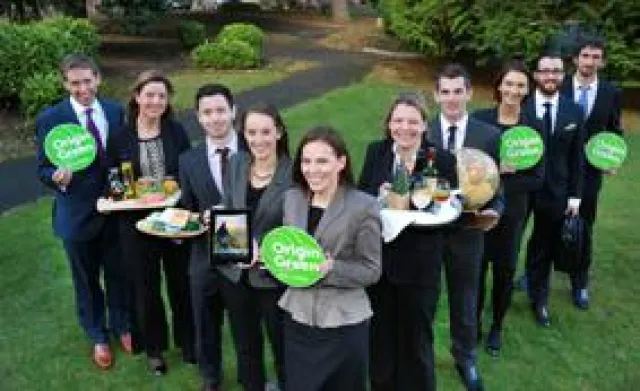 Ex Profi-Sportlerin aus Irland ist Botschafterin für Nachhaltigkeit - Einsatzgebiet Deutschland Bild: Ex Profi-Sportlerin aus Irland ist Botschafterin für Nachhaltigkeit - Einsatzgebiet Deutschland