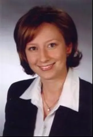 Bild: Julia Plöger verstärkt das Team von Daniela Piroth Marketing & PR