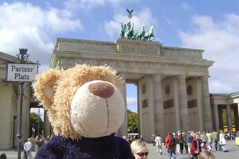 Bild: 10 Jahre Urlaub für gestresste Kuscheltiere in Berlin