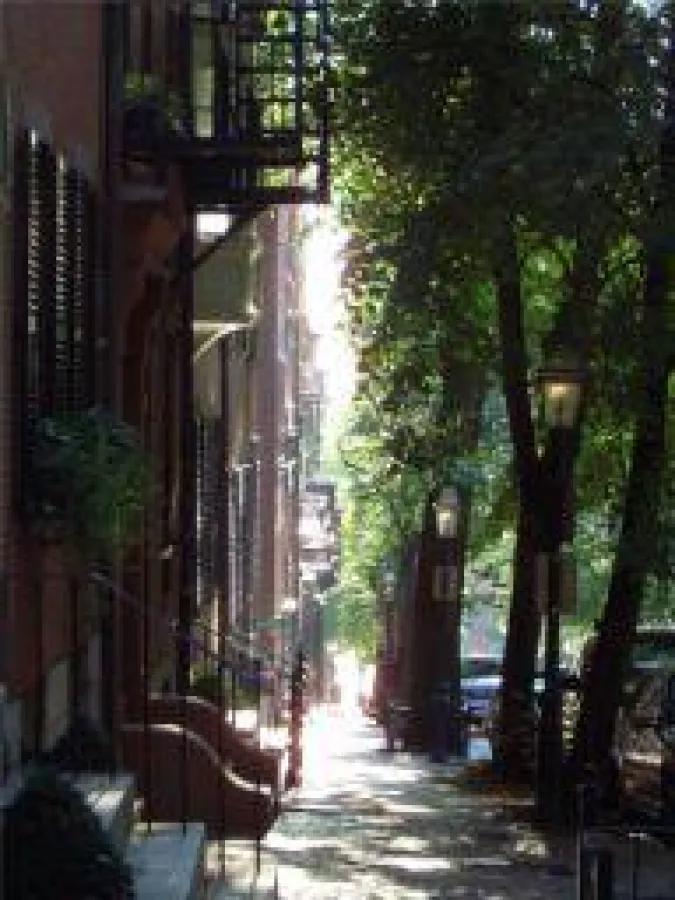 Beacon Hill, Boston (c) Copyright TravelWorldOnline