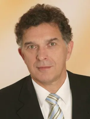 Bild: Neuer Schirmherr für die Kinderfußballtage in Baden - Württemberg