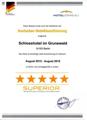 Bild: Neue 5 Sterne + = Luxus Superior in Berlin