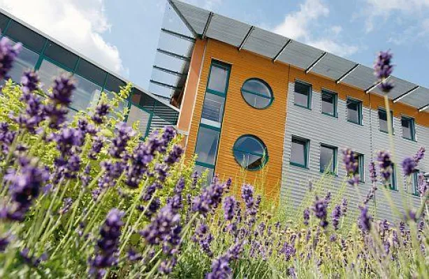 Bild: Die Checker - Zehn Pionier-Unternehmen nehmen erfolgreich am Biodiversitätscheck teil