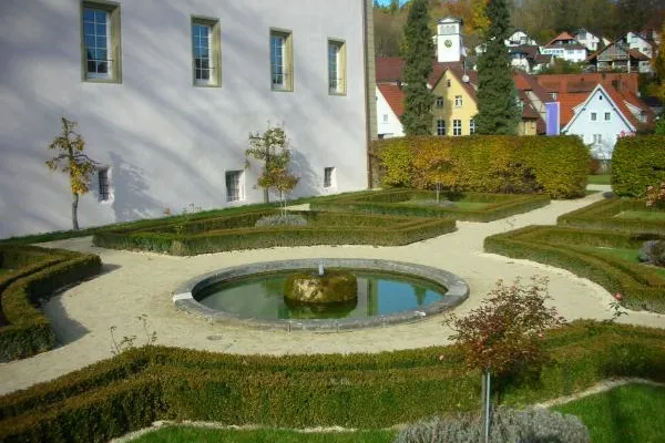 Wassergebundene Wegedecken von HanseGrand erobern Süddeutschland Bild: Wassergebundene Wegedecken von HanseGrand erobern Süddeutschland