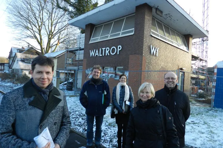 Bild: Medienhaus Waltrop funktioniert altes Stellwerk am Bahnhof Waltrop zu neuem Firmensitz um