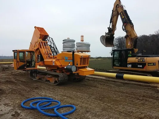 Hölscher Wasserbau: Kleine Fräse für steigende Umweltanforderungen Bild: Hölscher Wasserbau: Kleine Fräse für steigende Umweltanforderungen