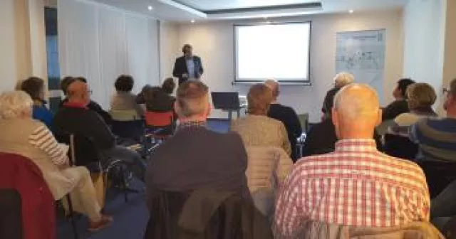 Bild: Keine Frage blieb offen: Fachärzte Rhein-Main informierten ausführlich über Gefäßerkrankungen