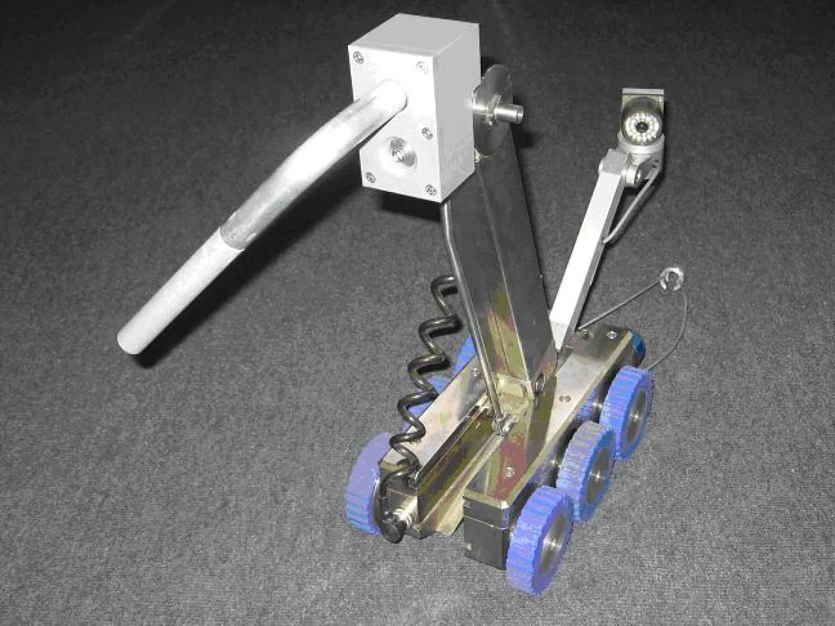 Roboter für die Trockeneisreinigung in Lüftungen