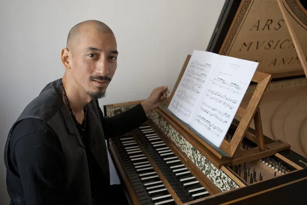 Weltpremiere - Michio komponiert erste Flamenco-Suite für Cembalo Bild: Weltpremiere - Michio komponiert erste Flamenco-Suite für Cembalo