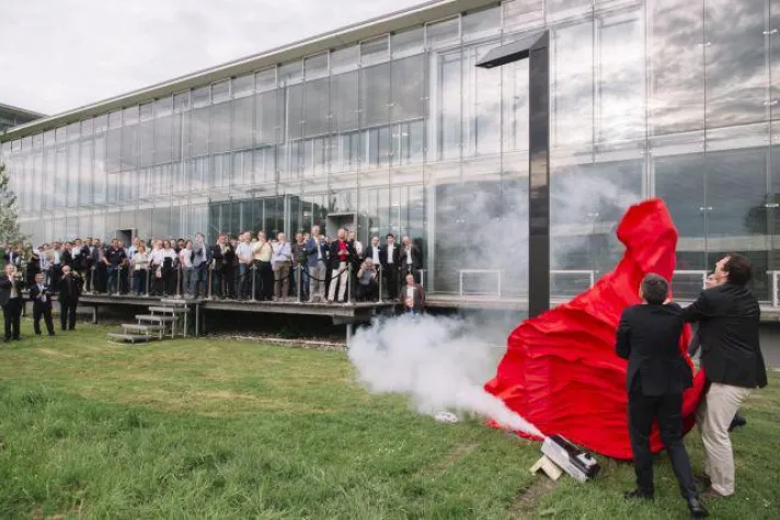 LEDON präsentiert innovative autarke Außenbeleuchtung Bild: LEDON präsentiert innovative autarke Außenbeleuchtung