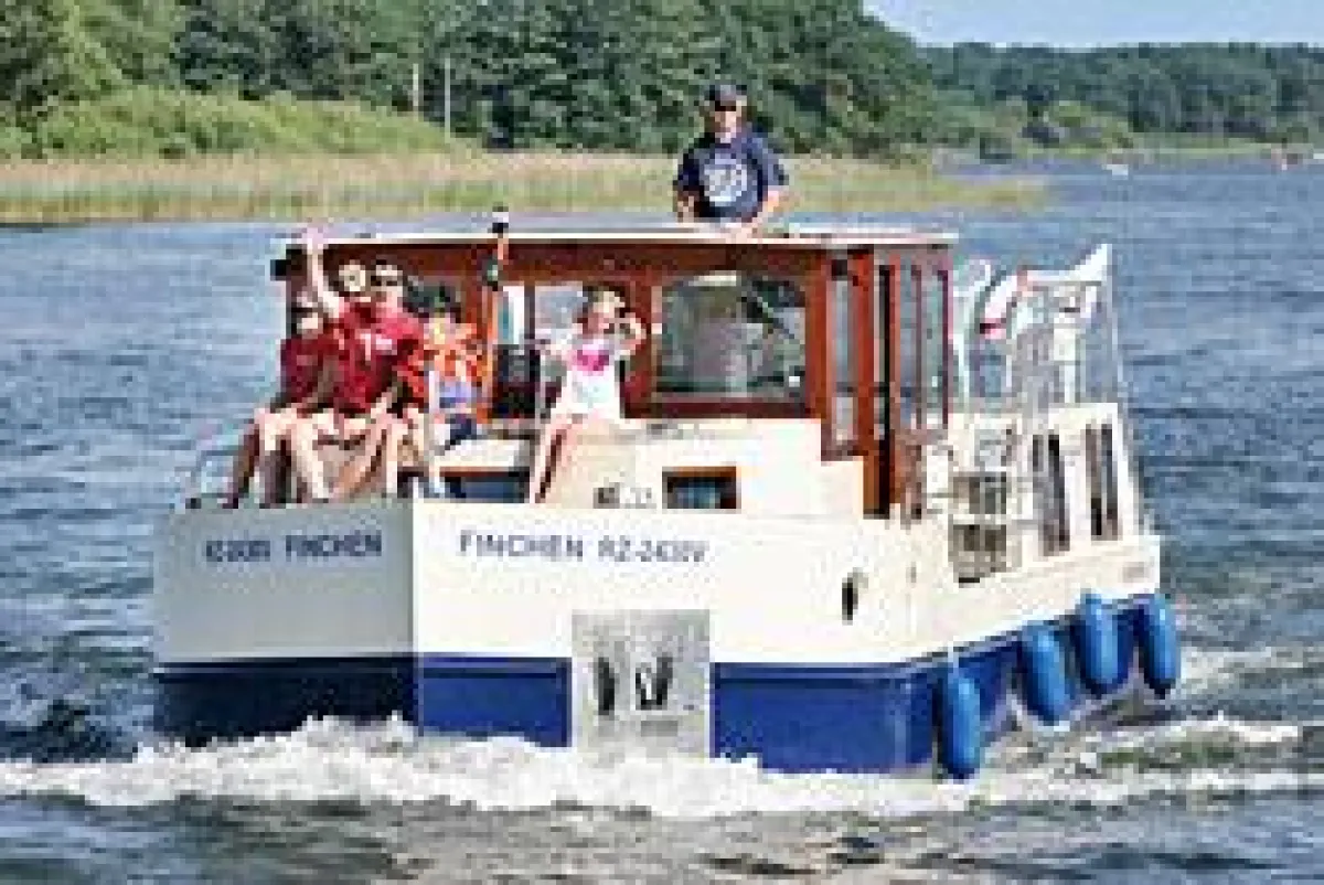 Hausboot in den Mecklenburgischen und Märkischen Gewässern