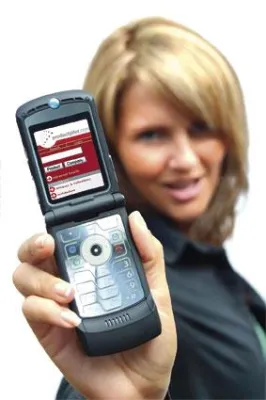Bild: Suche nach Ausstellern und Produkten per Handy oder PDA