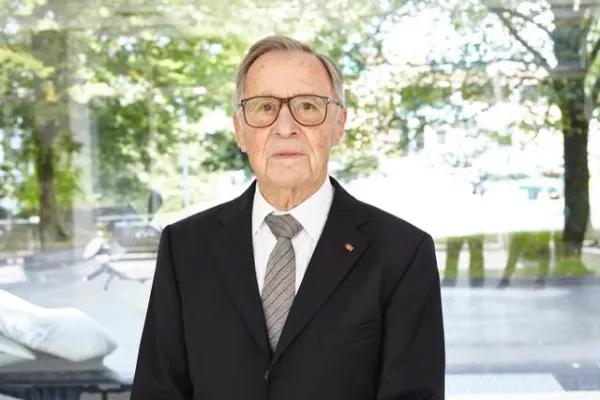 Bild: Ein Leben für die Medizin –  Pioniere der Herzchirurgie werden 90 Jahre alt