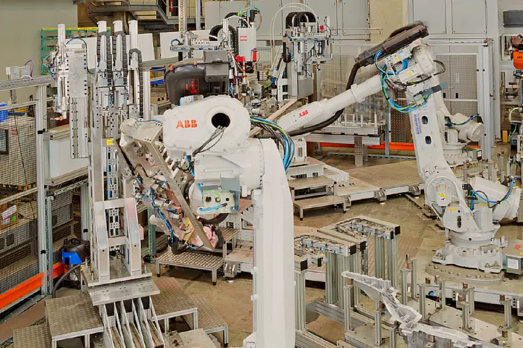 Bild: Maturus Finance unterstützt Rettung eines Aluminiumexperten 