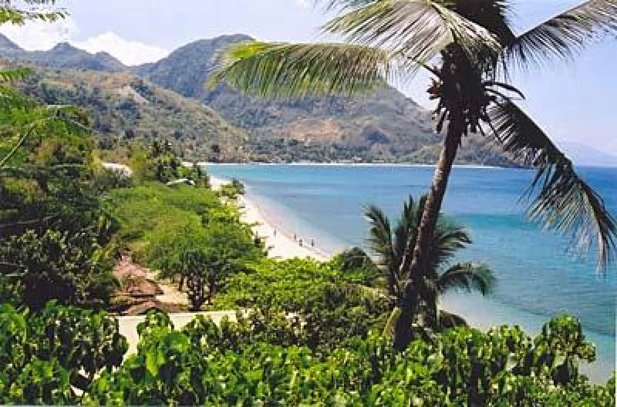 Strand in Nord-Minodoro auf den Philippinen