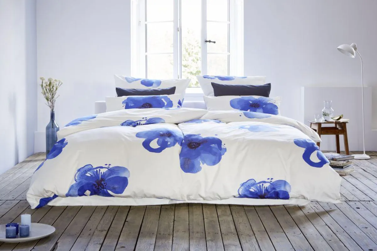 Blaue Anemone ist vegan und wird wie alle Cotonea-Textilien ohne tierische Produkte hergestellt