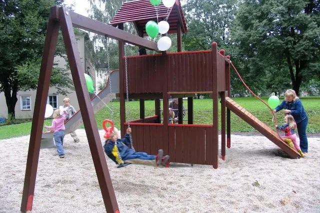 Projekt Spielplatzbetreuung in Chemnitz startet in dieser Woche neu Bild: Projekt Spielplatzbetreuung in Chemnitz startet in dieser Woche neu