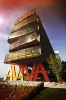 Bild: Singelaktiv verlost 3 Tage Wellness-Urlaub im Singlehotel Lebenswelt AVIVA ****s make friends