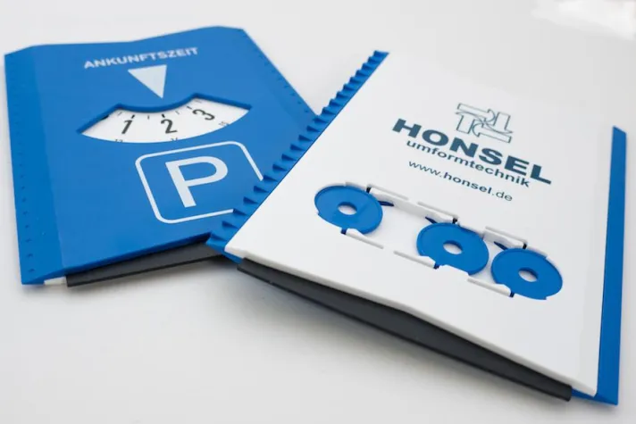 Bild: Werbemittel der Woche: Parkscheibe mit Eiskratzer