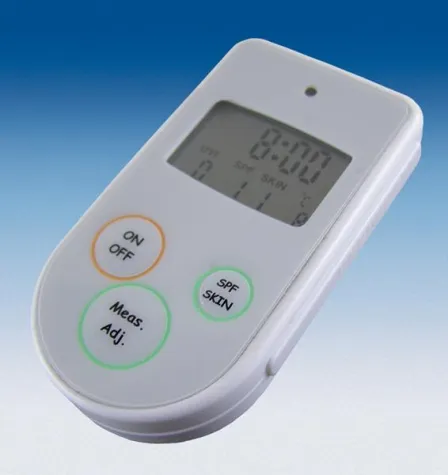 Bild: Sonnenbrand durch dosiertes Sonnenbaden vermeiden - mit dem UV-Warngerät SunCounter® von DAVITA®