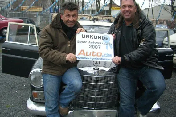 Bild: RTL-Stars Jörg und Dragan geben Tipps für den Autokauf