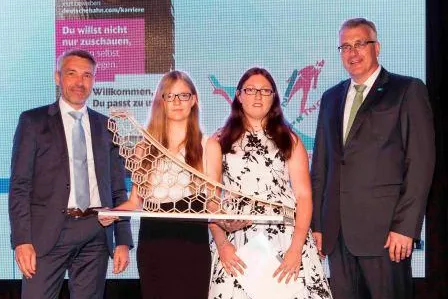 Bundespreisverleihung Schülerwettbewerb IDEENsprINGen Bild: Bundespreisverleihung Schülerwettbewerb IDEENsprINGen