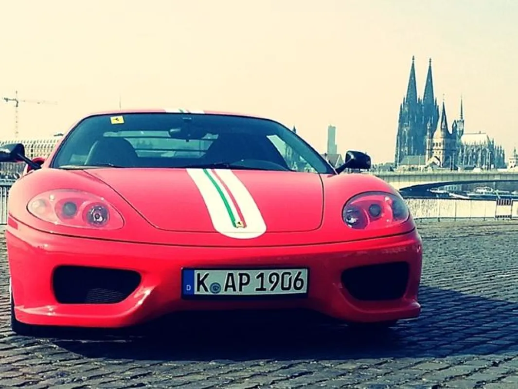 Ferrari fahren in Köln