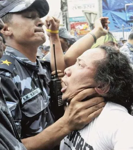 Bild: Drei für die Exilgemeinde wichtige Persönlichkeiten in Nepal festgenommen