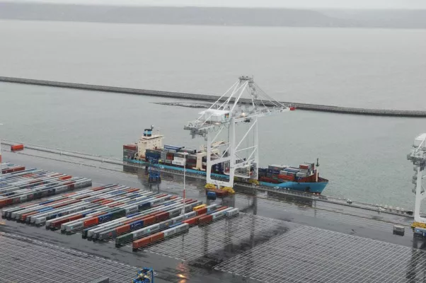 Der Hafen von Le Havre vor sehr guter Jahresbilanz Bild: Der Hafen von Le Havre vor sehr guter Jahresbilanz