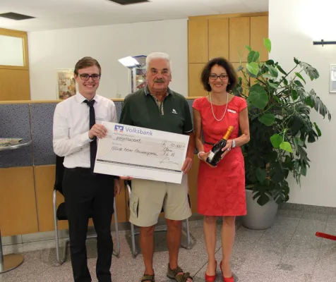 Bild: 10.000,- Euro beim Gewinnsparen gewonnen