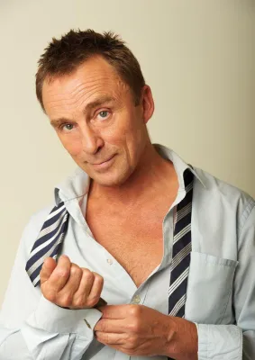 Bild: Mark Britton mit "Ohne Sex geht's auch (nicht)!" am 13. & 14. Juli @ Die Wühlmäuse Berlin