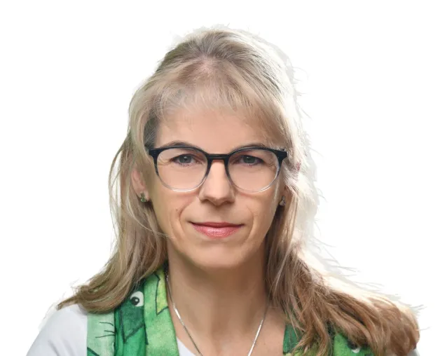 Bild: SeniorenLebenshilfe eröffnet neuen Standort: Simone Kurpiela unterstützt Senioren in Wettin-Löbejün
