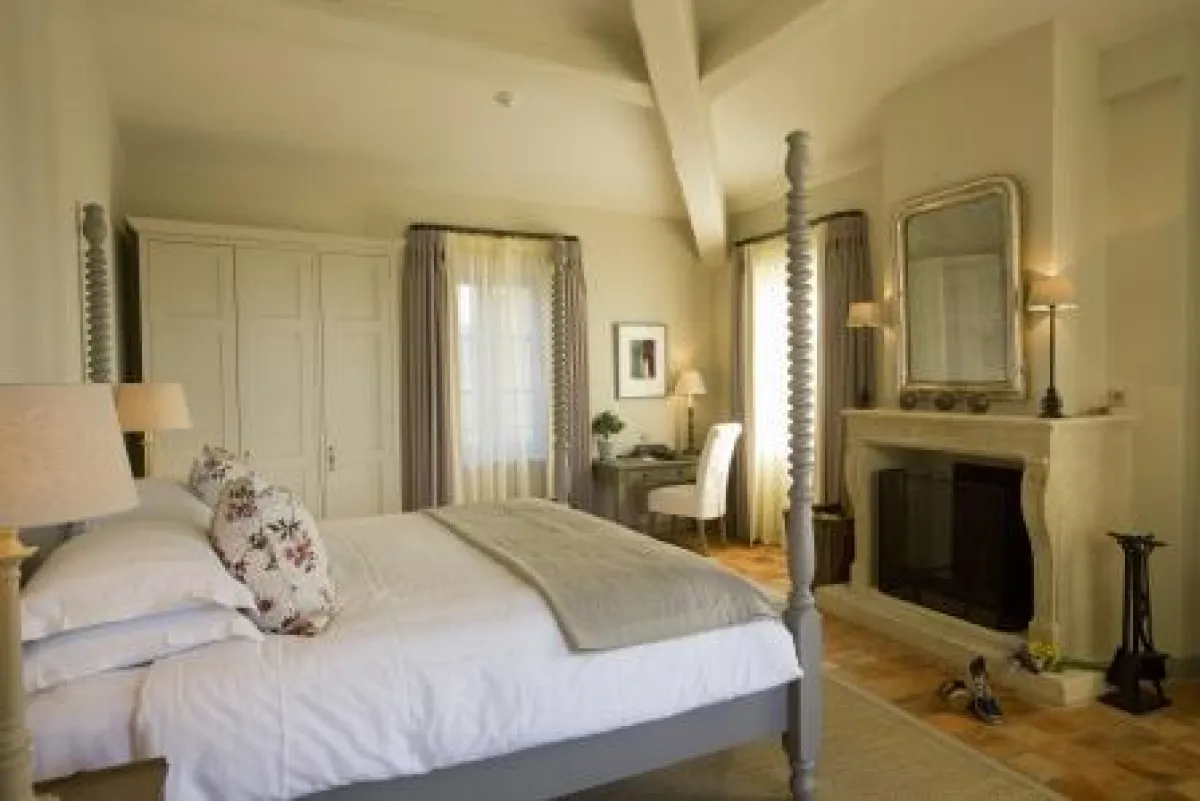 Hotel Crillon Le Brave Neue Suite