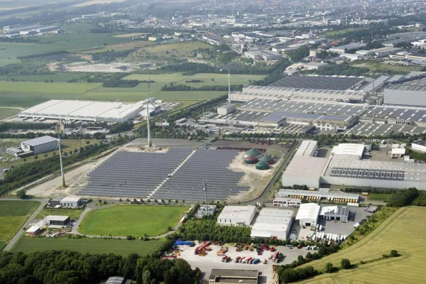 Bild: STUTE strebt autarke Stromversorgung an:Neue Photovoltaik (PV) Freilandanlage mit 50.000 Quadratmetern